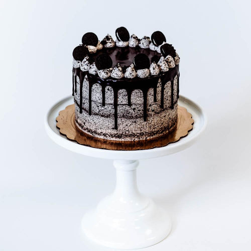 Cocoa and Fig Cookies & Cream Cake