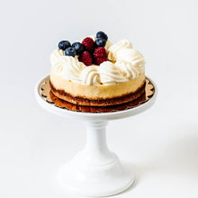 Load image into Gallery viewer, Vanilla Cheesecake